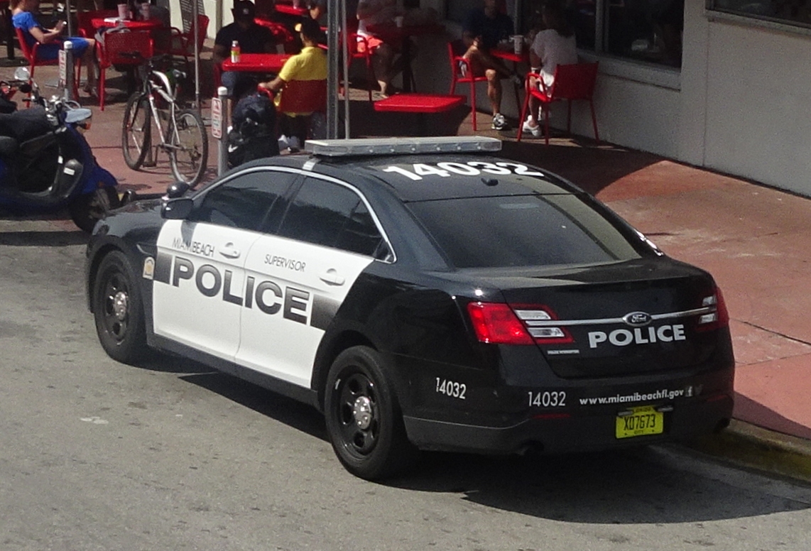 Miami Beach Florida Miami Beach Police Department Ford Police Interceptor  Utility Hawaiian Shirt