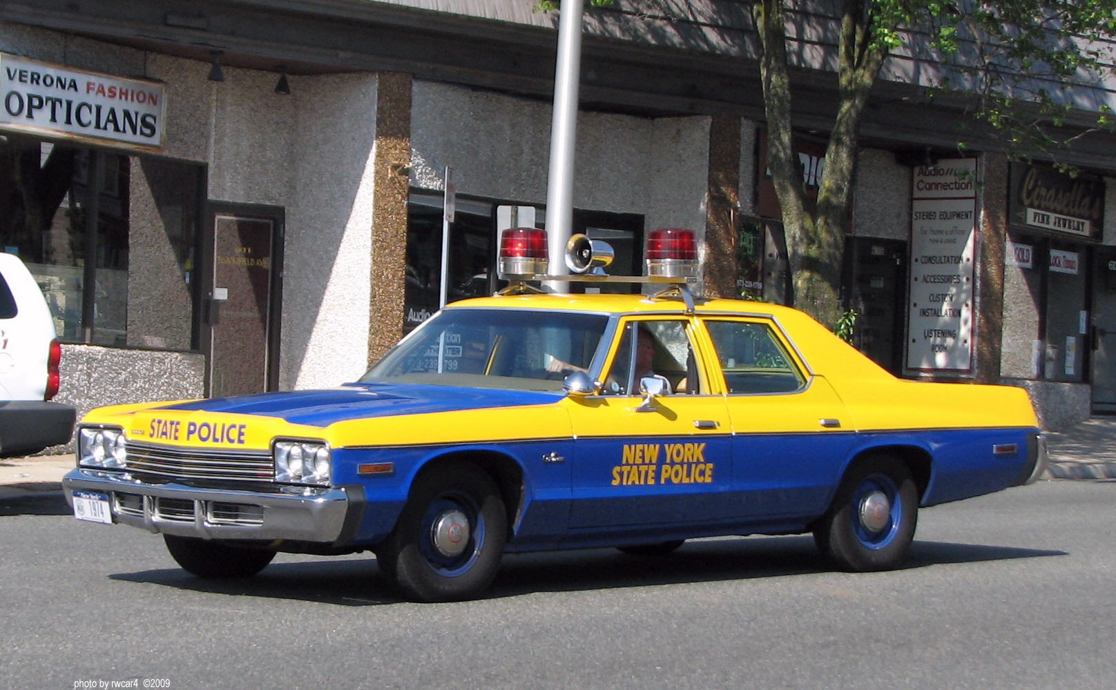 Dodge Monaco 1974 New York State Police